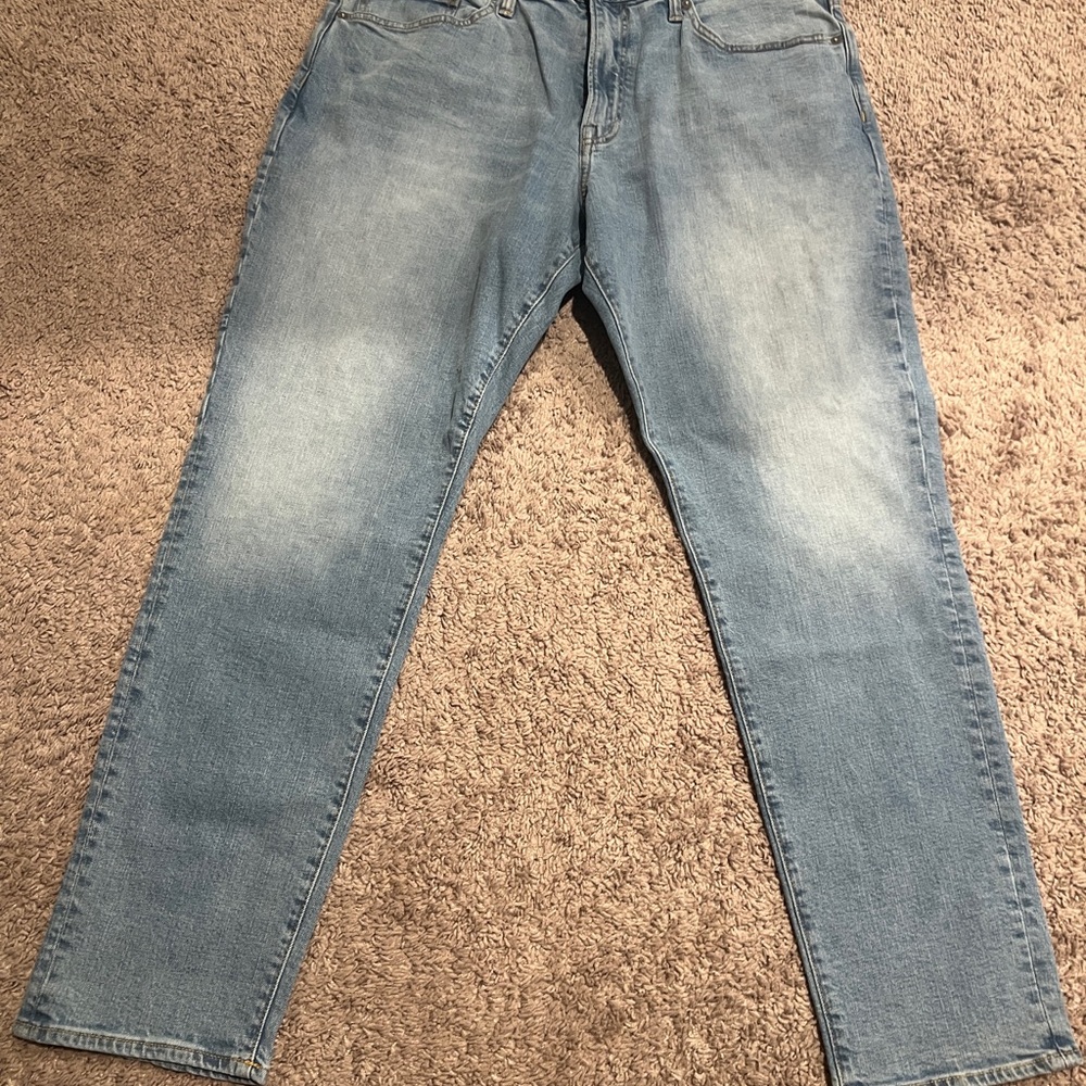 GAP Men's Straight Jeans in Light Blue